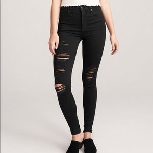A&F Black Ripped Jeans!!